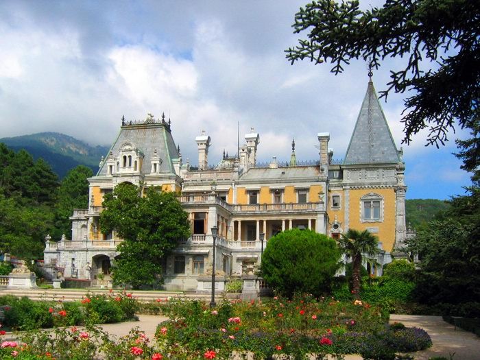 5 красивейших дворцов Крыма