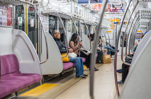 Токийское метро. Фото: varlamov.ru